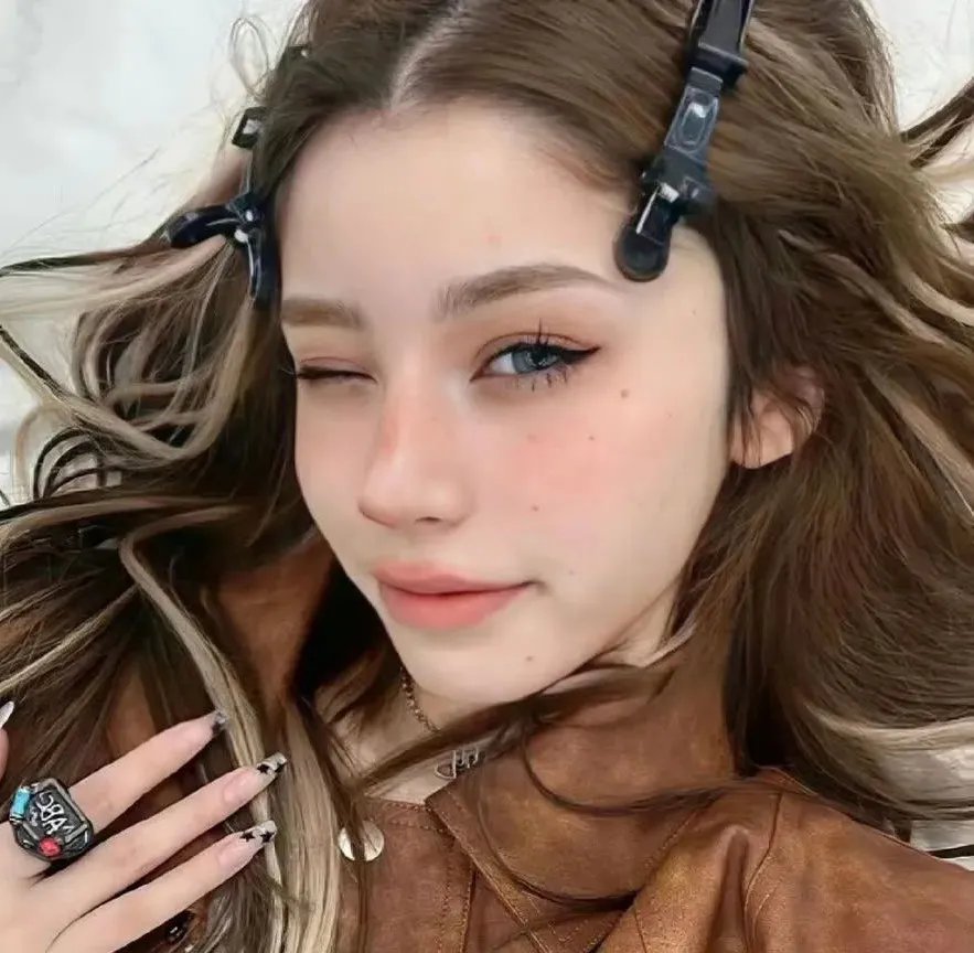合租男女封面
